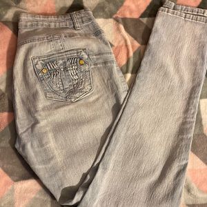 2000’s style light blue jeans